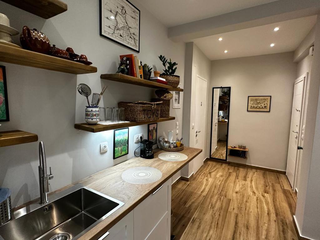 Theodore'S Cosy Apartment Corfu  外观 照片